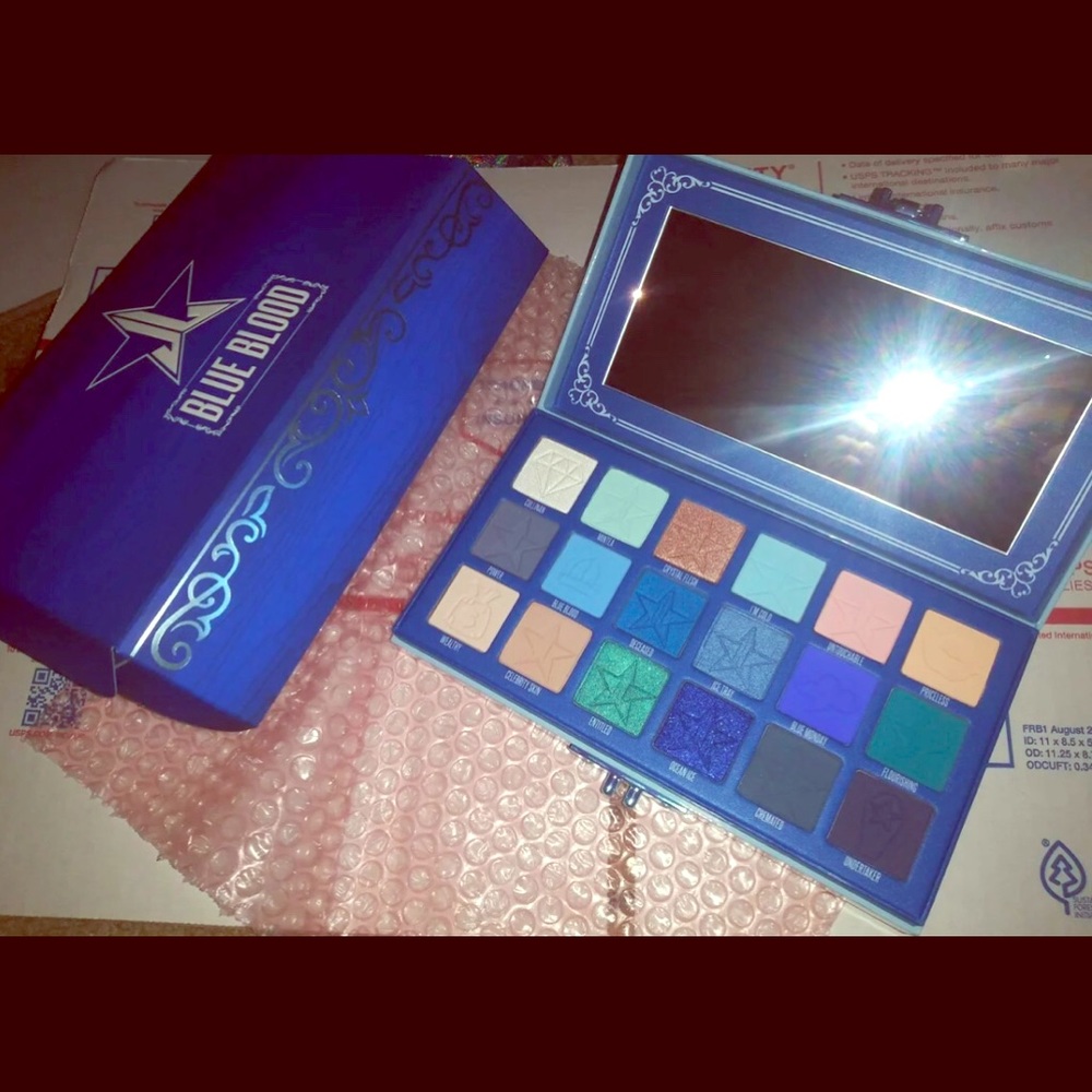 Jeffree Star Blue Blood  Palette. BNIB/Authentic